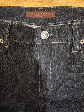 The Limited Women’s Size 8 Vintage Dark Indigo Straight Jeans